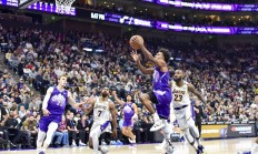 体育赛场厮杀激烈，选手勇者胜的简单介绍