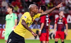 爱游戏在线-激战如火，惊险逆转将掀起高潮的简单介绍