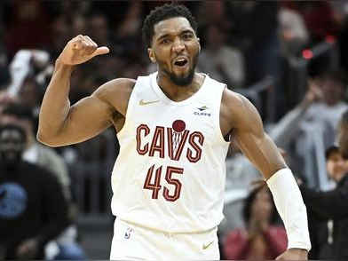 雄鹿击败黄蜂，豪取七连胜