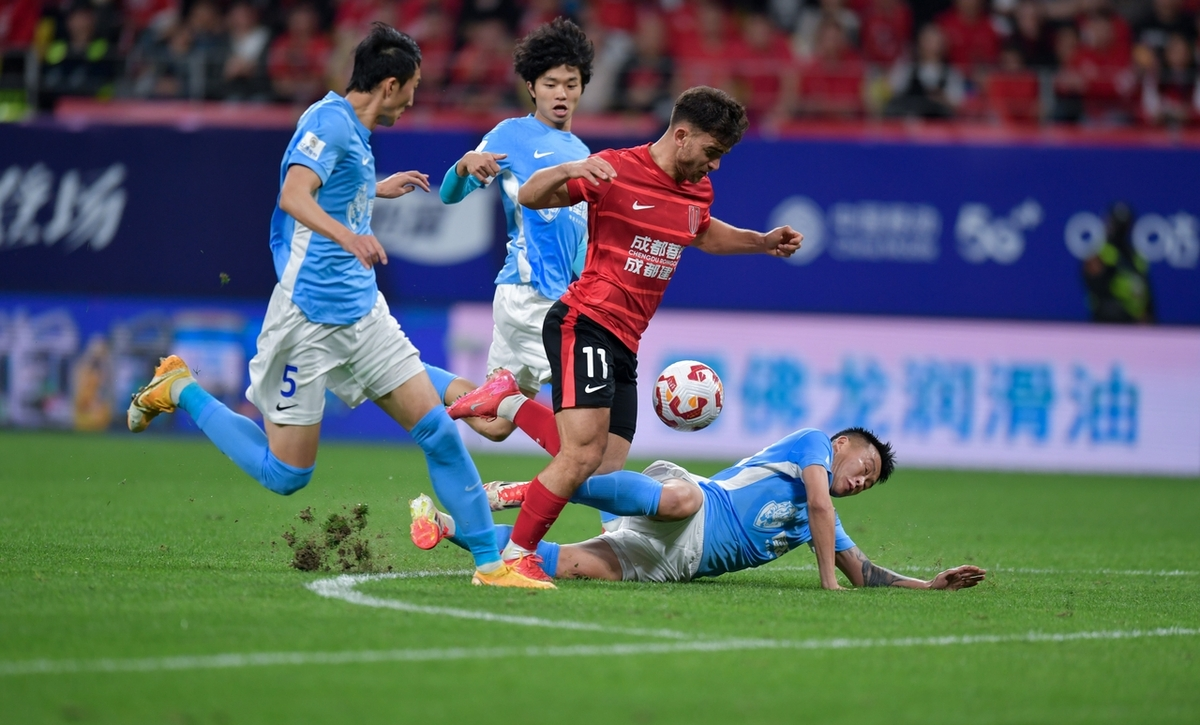 关于激烈对决引爆球迷热情，势均力敌的信息